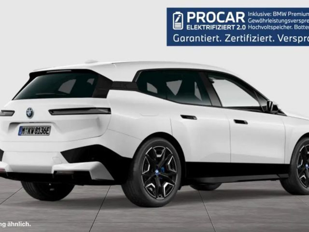 BMW iX