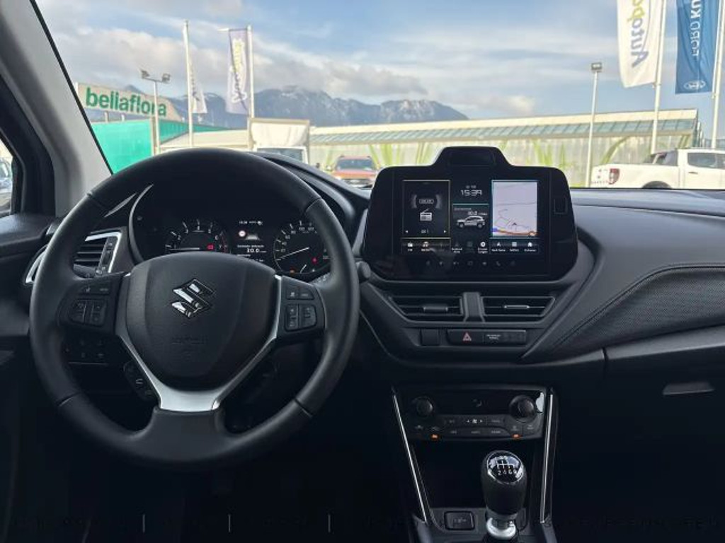 Suzuki S-Cross