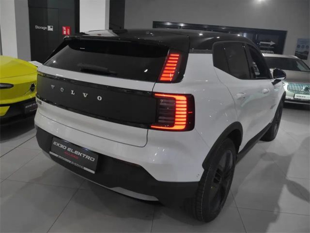 Volvo EX30