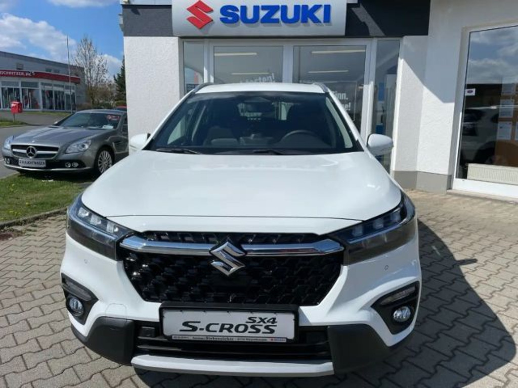 Suzuki S-Cross