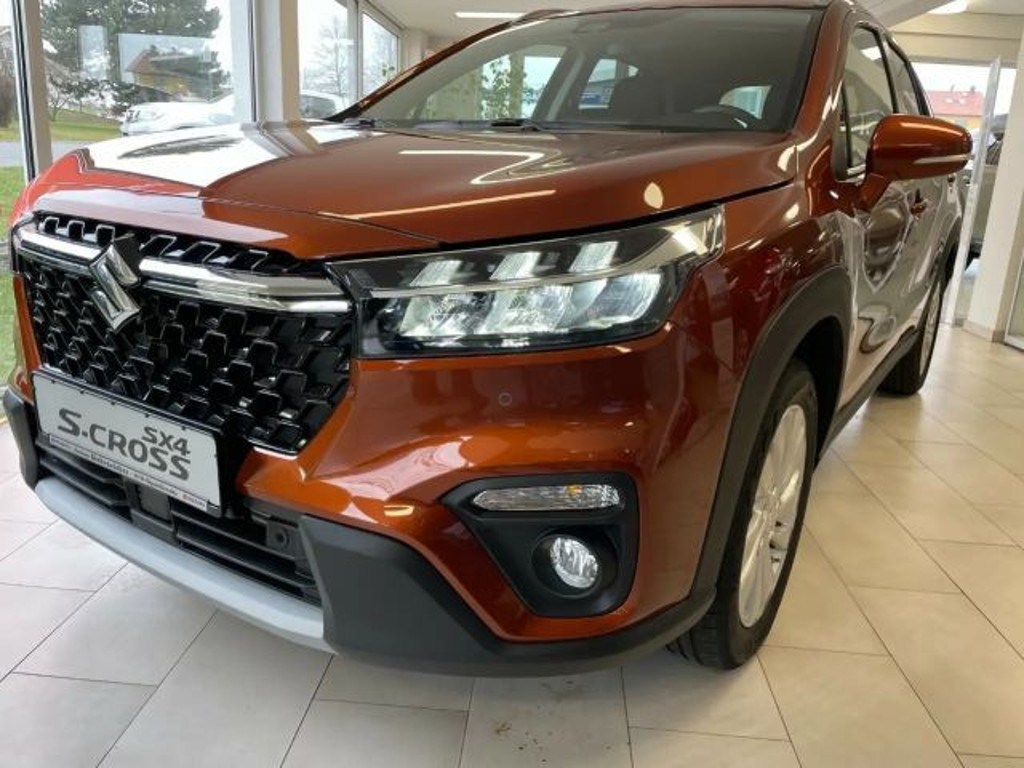 Suzuki S-Cross