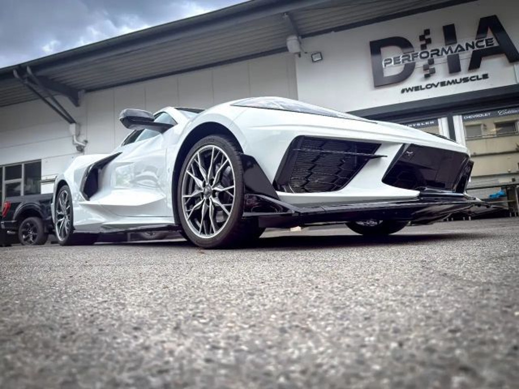 Corvette C8