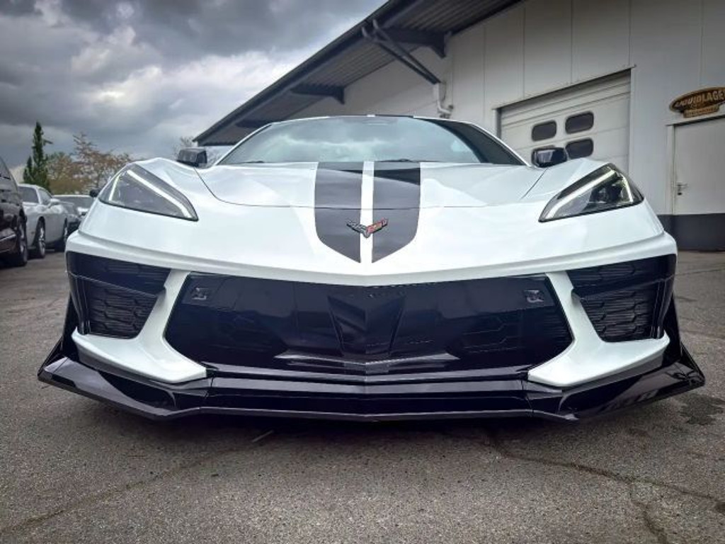 Corvette C8
