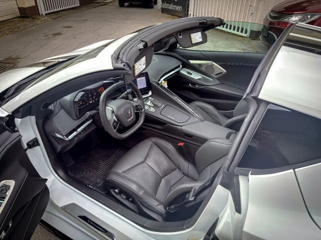 Corvette C8