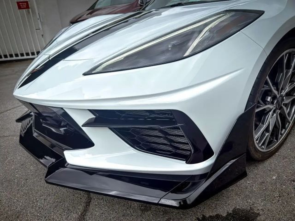 Corvette C8