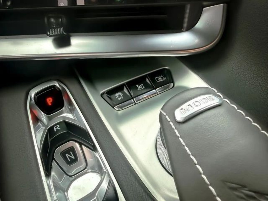 Corvette C8