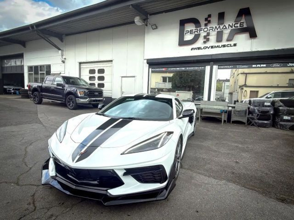 Corvette C8