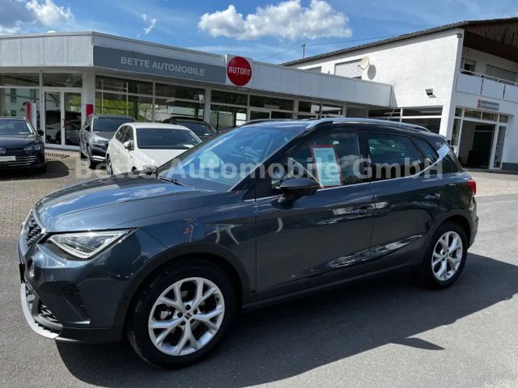 Seat Arona 2023 Benzine