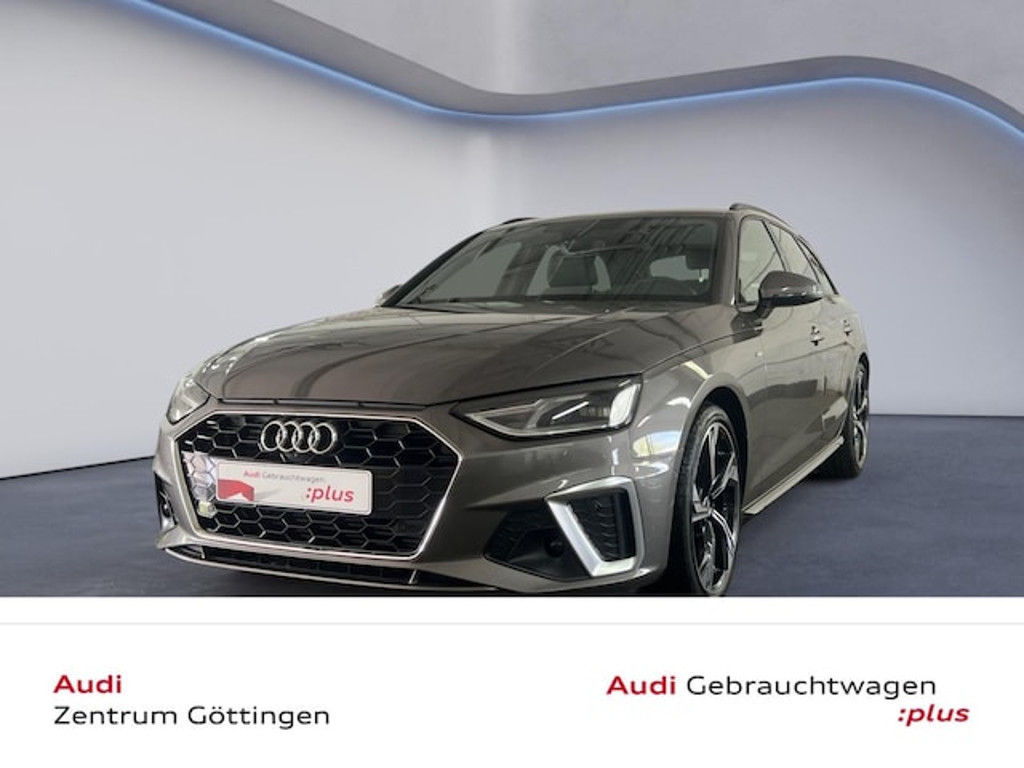 Audi A4 2022 Benzine