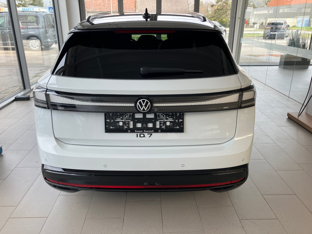 Volkswagen ID.7