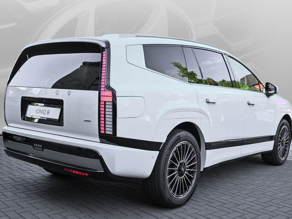 Hyundai IONIQ 9