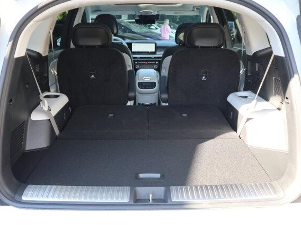 Hyundai IONIQ 9