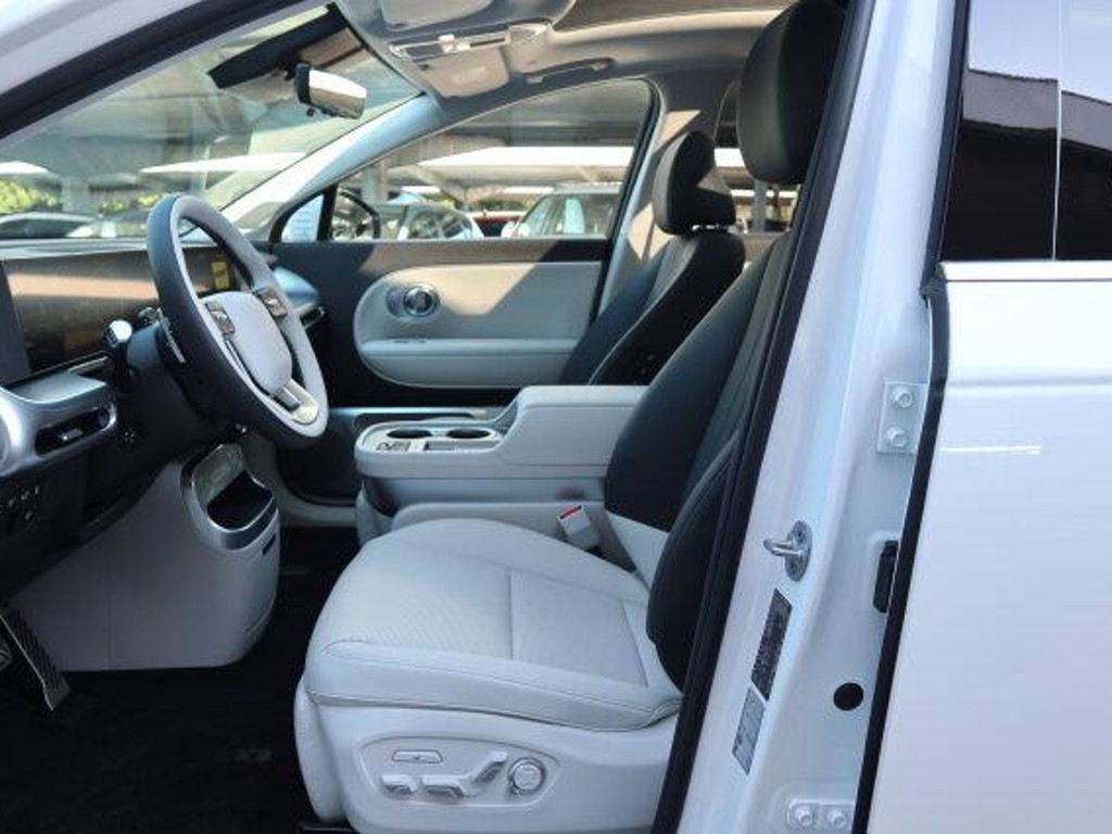 Hyundai IONIQ 9