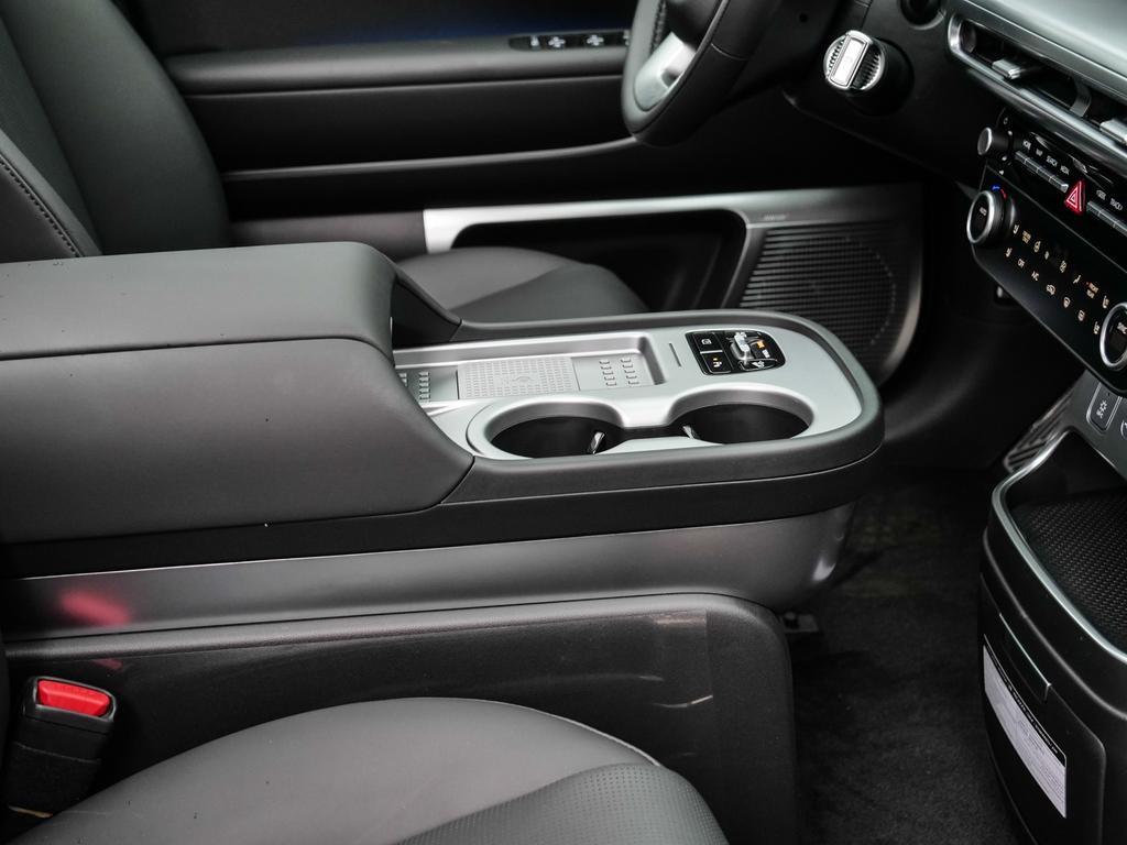 Hyundai IONIQ 9