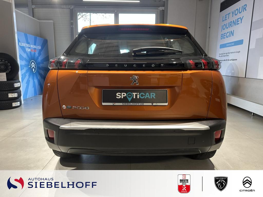 Peugeot e-2008