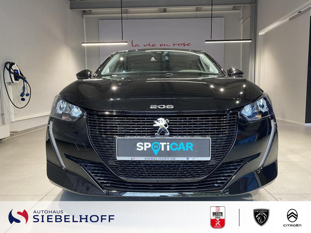 Peugeot e-208