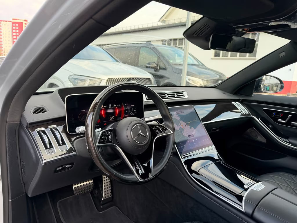 Mercedes-Benz S-Klasse