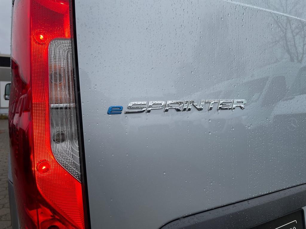 Mercedes-Benz eSprinter