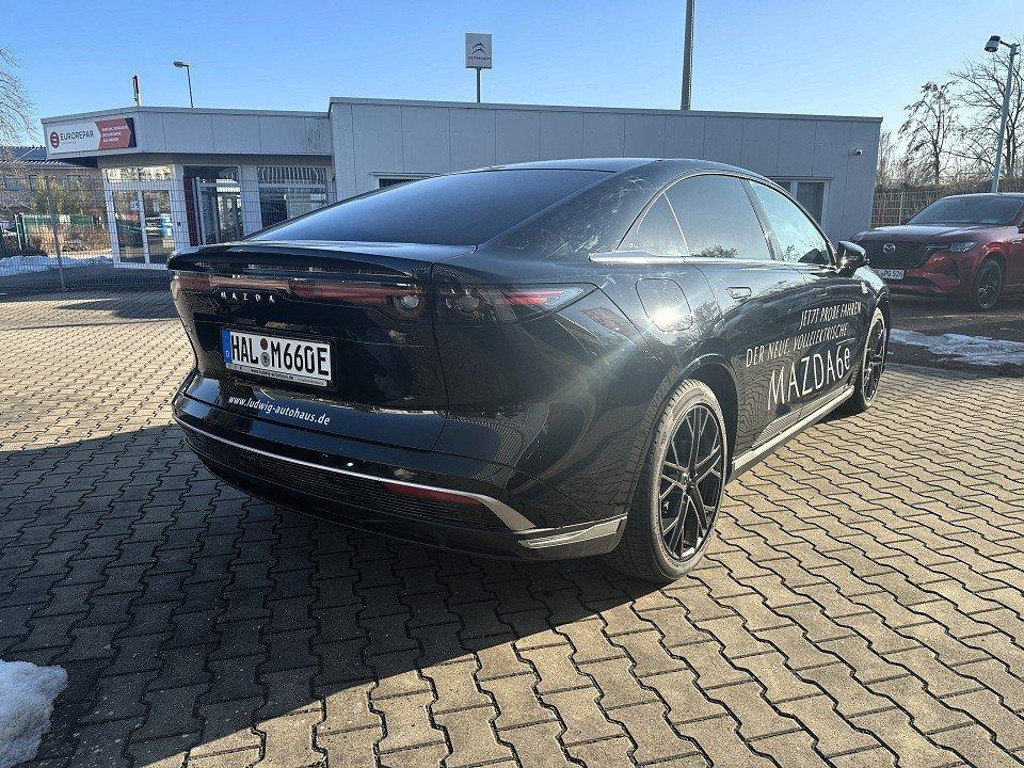 Mazda 6e