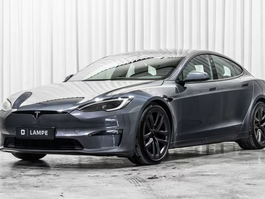 Tesla Model S