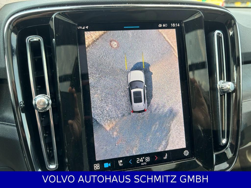 Volvo EX40
