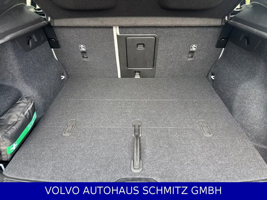 Volvo EX40