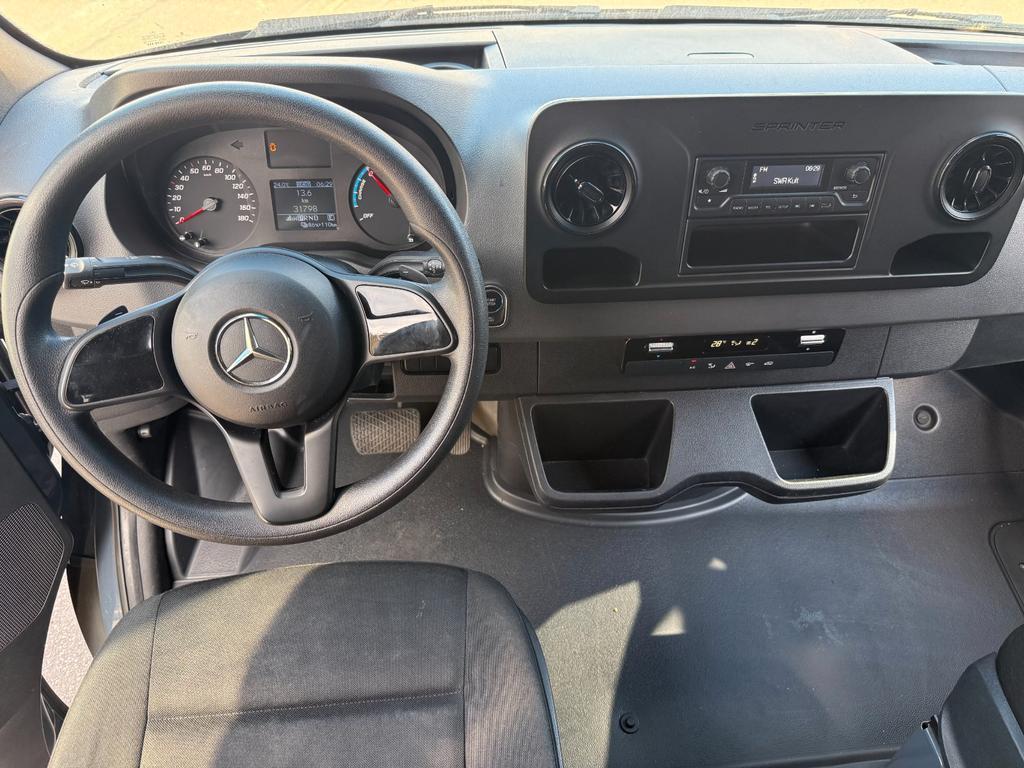 Mercedes-Benz eSprinter