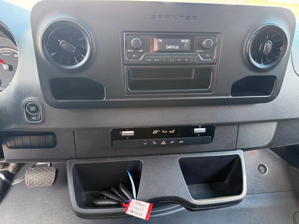 Mercedes-Benz eSprinter