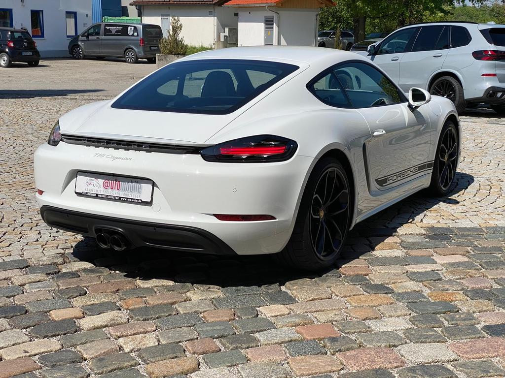 Porsche Cayman