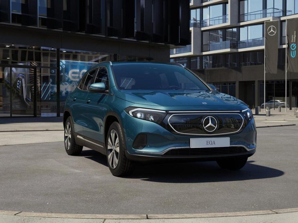 Mercedes-Benz EQA