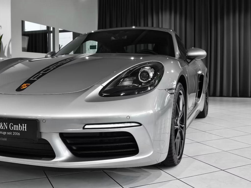 Porsche Cayman