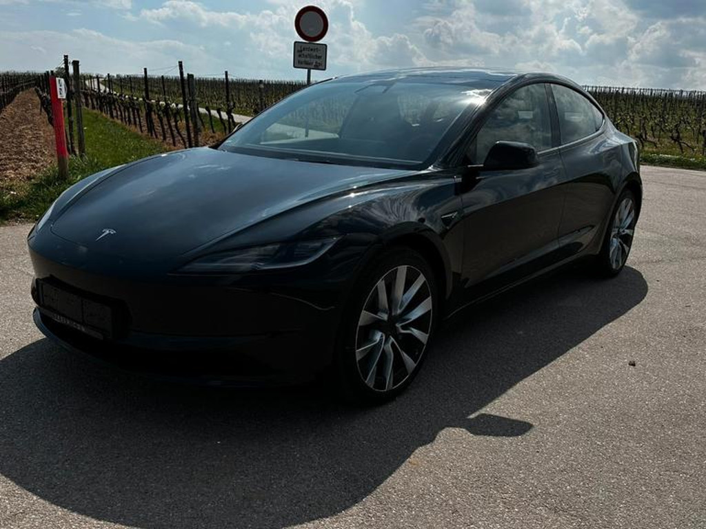 Tesla Model 3 2023 Elektrisch