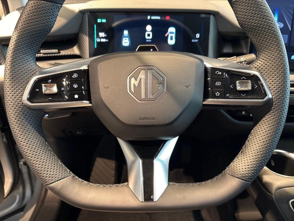MG MGS5