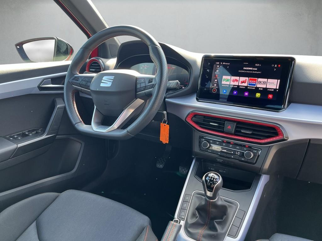 Seat Arona