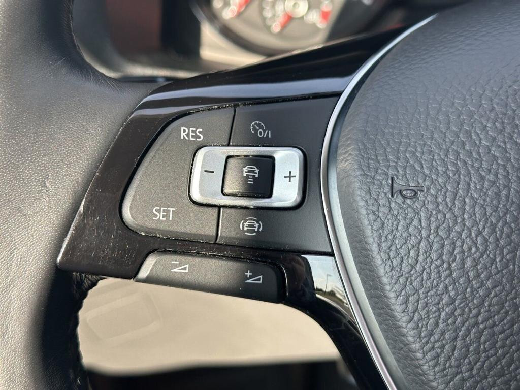 Volkswagen Grand California