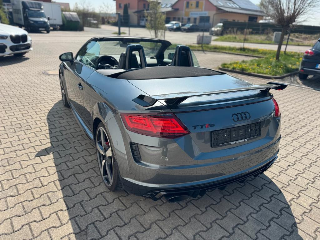 Audi TT RS