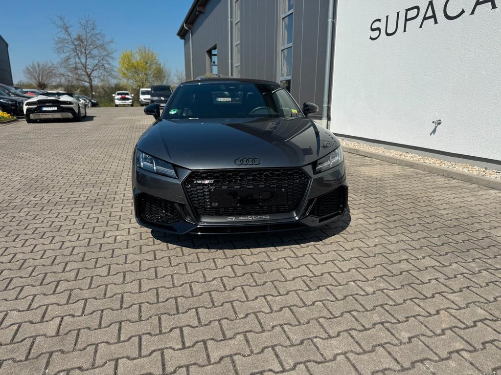 Audi TT RS