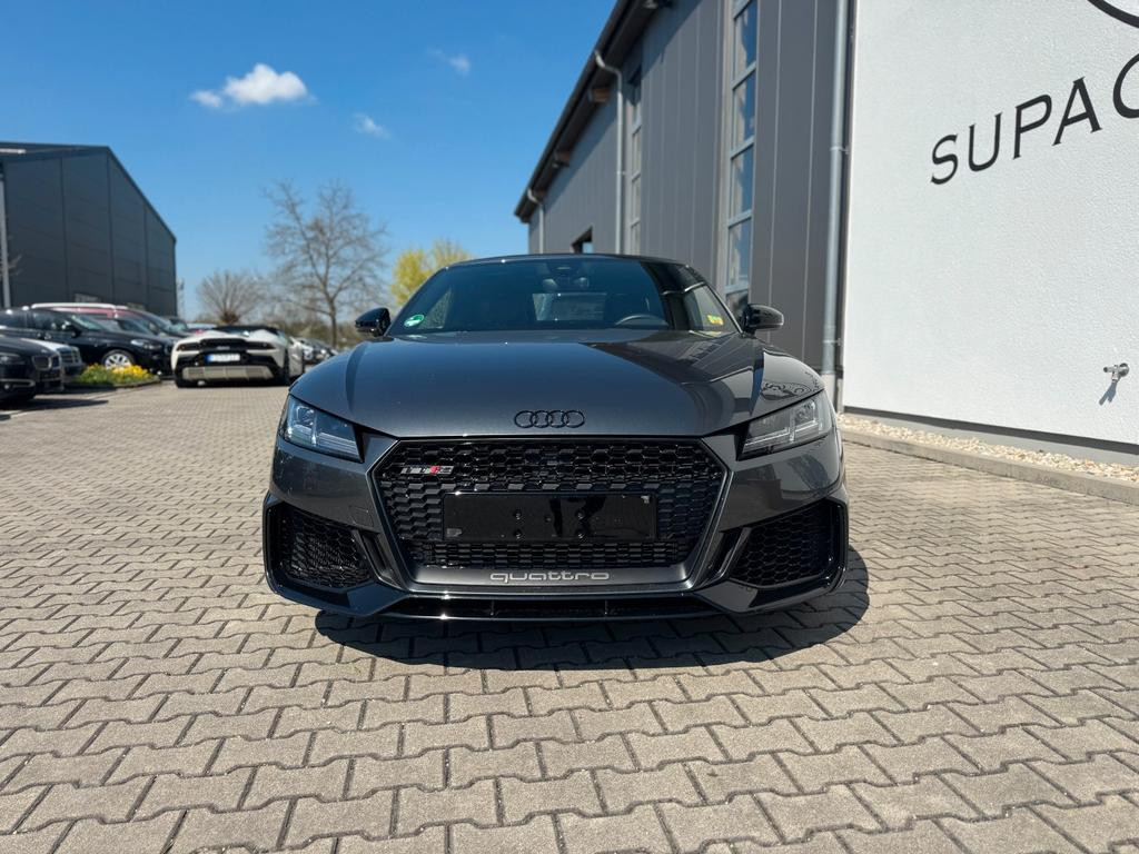 Audi TT RS