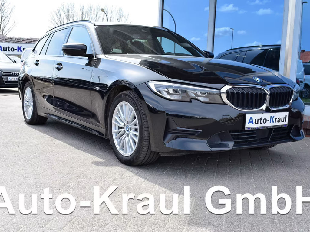 BMW 3 Serie 2022 Benzine