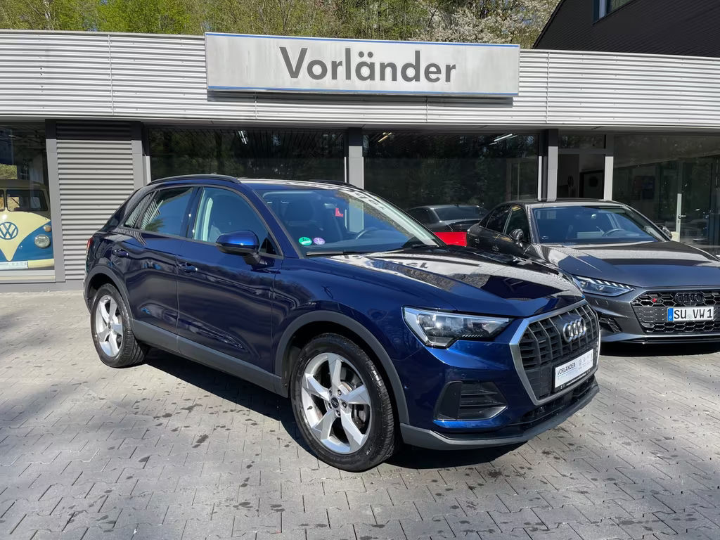 Audi Q3 2022 Benzine