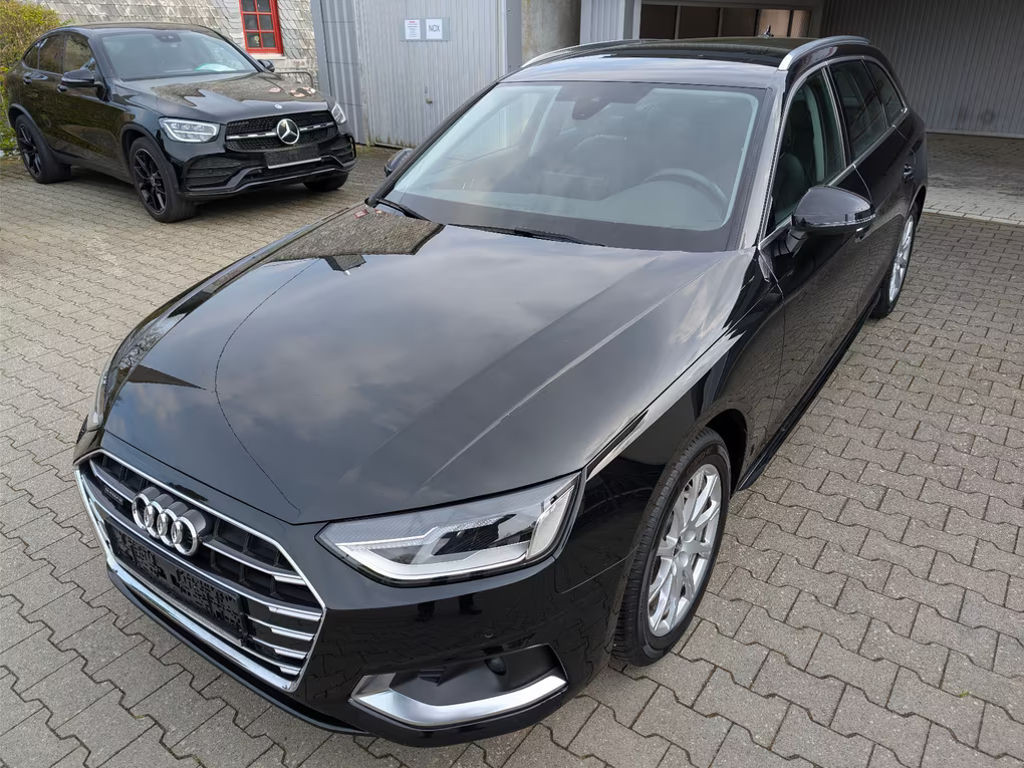 Audi A4 2023 Benzine