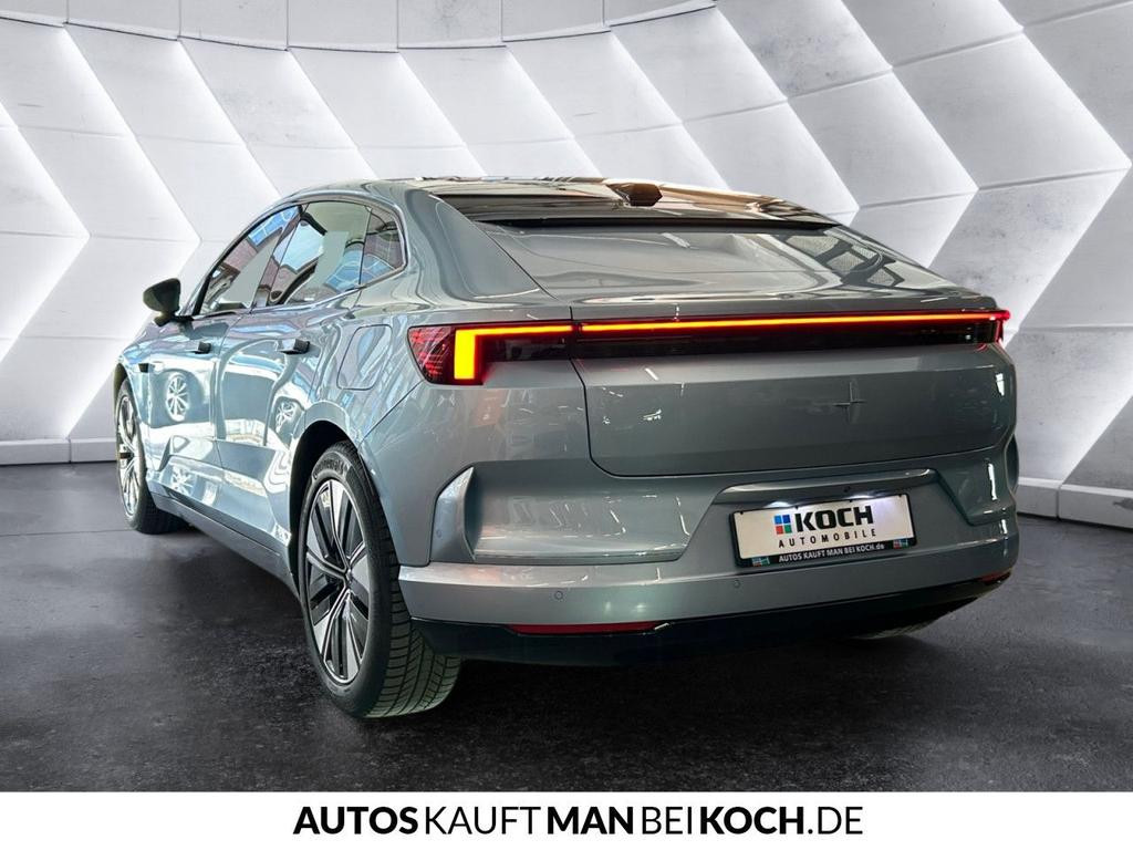 Polestar 4