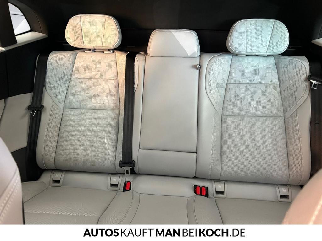 Polestar 4