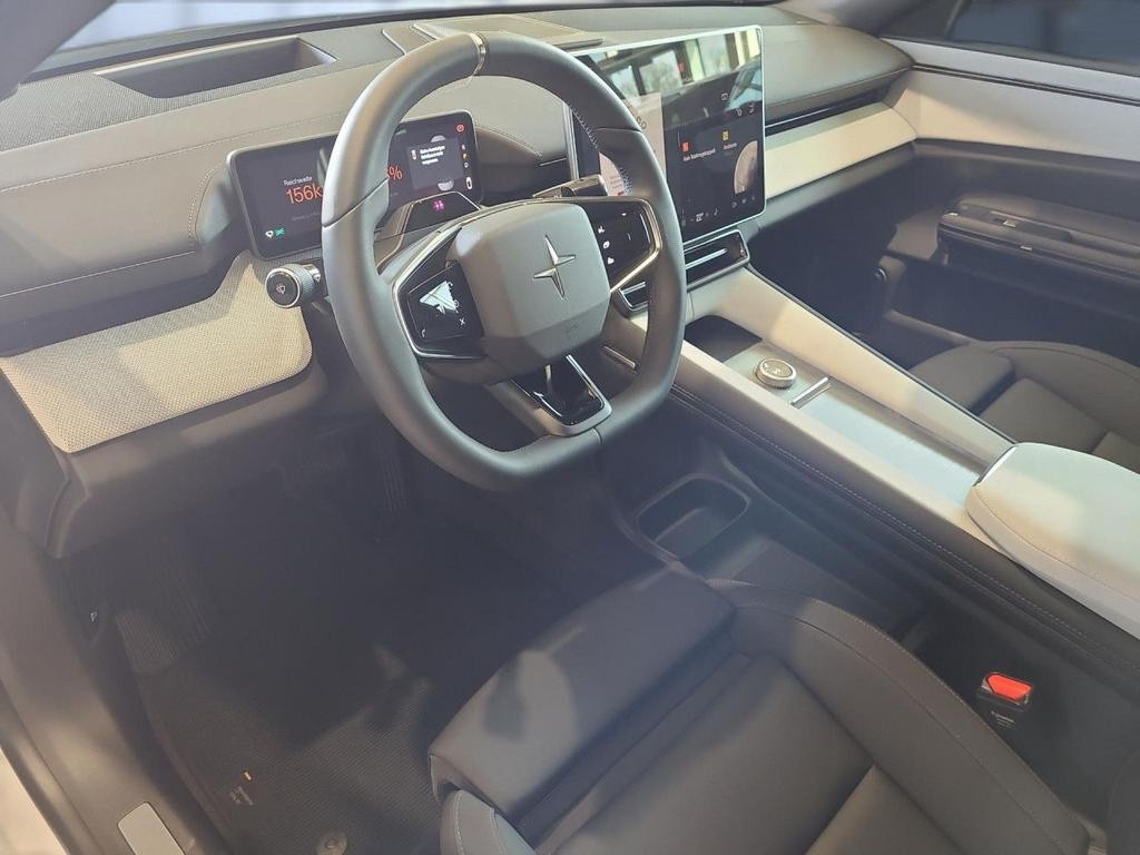 Polestar 4