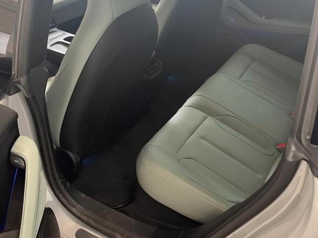 NIO ET5