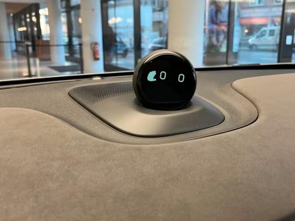 NIO ET7