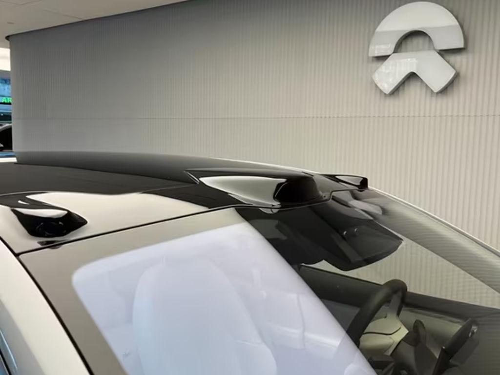 NIO ET7