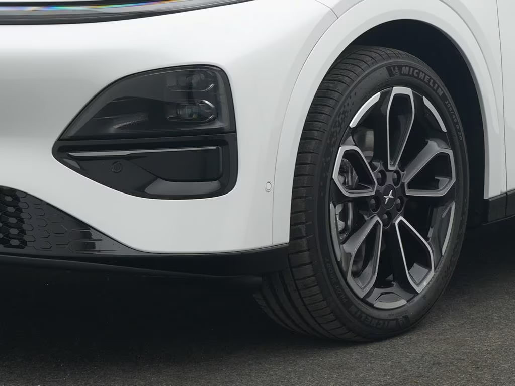 Xpeng G6