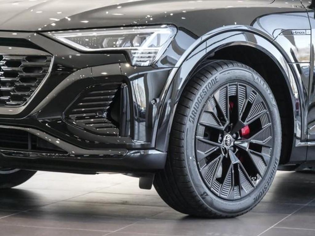 Audi Q8 e-tron