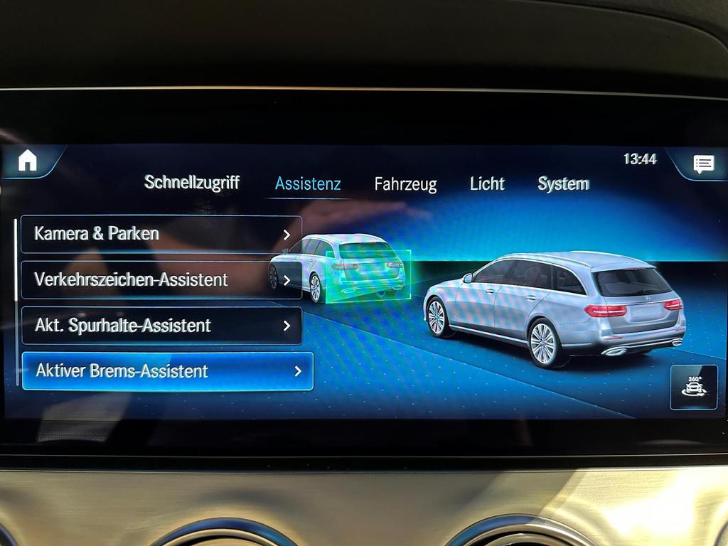 Mercedes-Benz E-Klasse